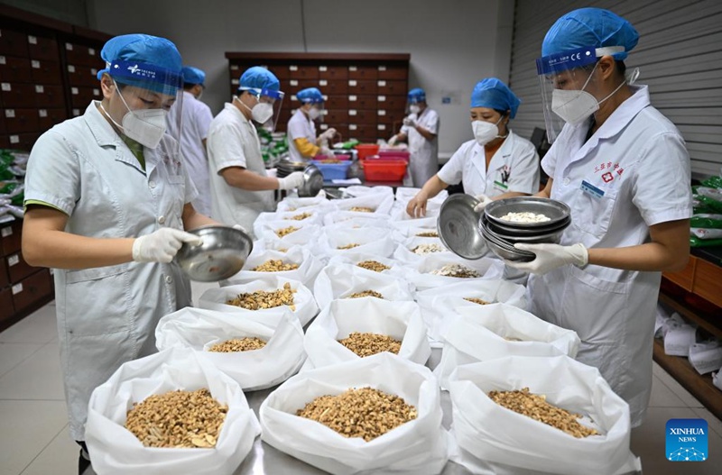 Dawa za Mitishamba za China zatumiwa kupambana na UVIKO-19 huko Sanya