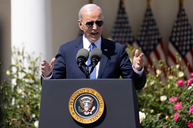 Rais wa Marekani Joe Biden akitoa hotuba kwenye hafla katika Ikulu ya Marekani huko Washington, D.C., Marekani, Aprili 24, 2023. (Picha na Aaron Schwartz/Xinhua)