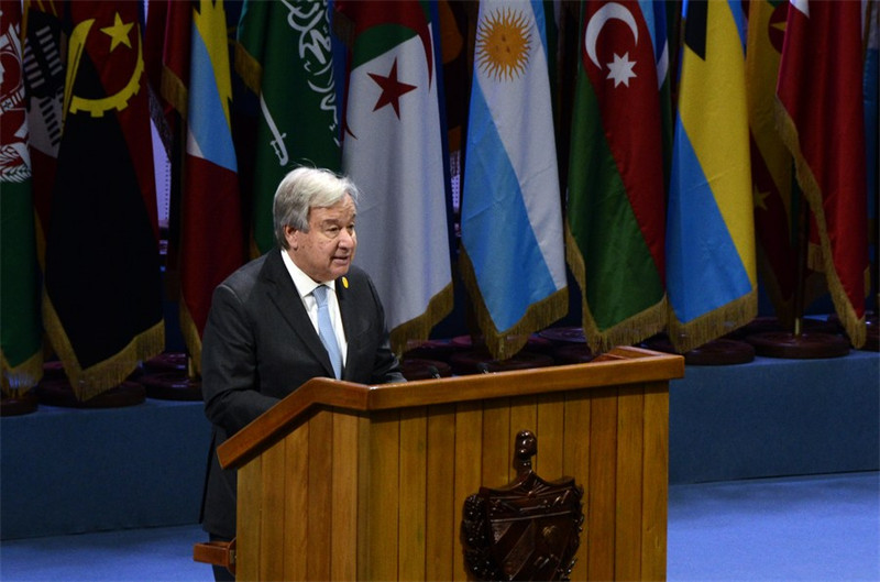 Katibu Mkuu wa Umoja wa Mataifa Antonio Guterres akihutubia Mkutano wa Kilele wa Kundi la nchi 77 (G77) na China huko Havana, Cuba, Septemba 15, 2023. (Picha na Joaquin Hernandez/Xinhua)
