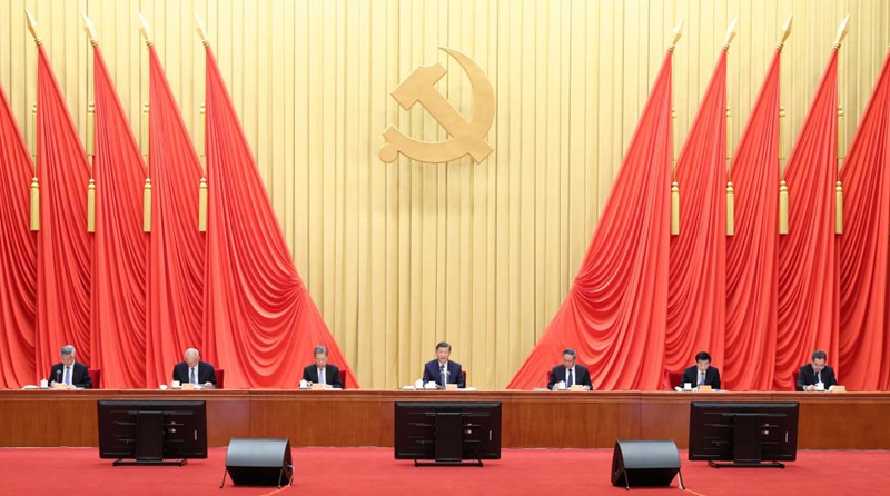 Xi Jinping, Rais wa China ambaye pia ni Katibu Mkuu wa Kamati Kuu ya Chama cha Kikomunisti cha China (CPC) na Mwenyekiti wa Kamati Kuu ya Kijeshi ya China akihutubia Mkutano wa Tatu wa Wajumbe wote wa Kamati Kuu ya 20 ya Ukaguzi wa Nidhamu ya CPC Januari 8, 2024. (Xinhua/Pang Xinglei)