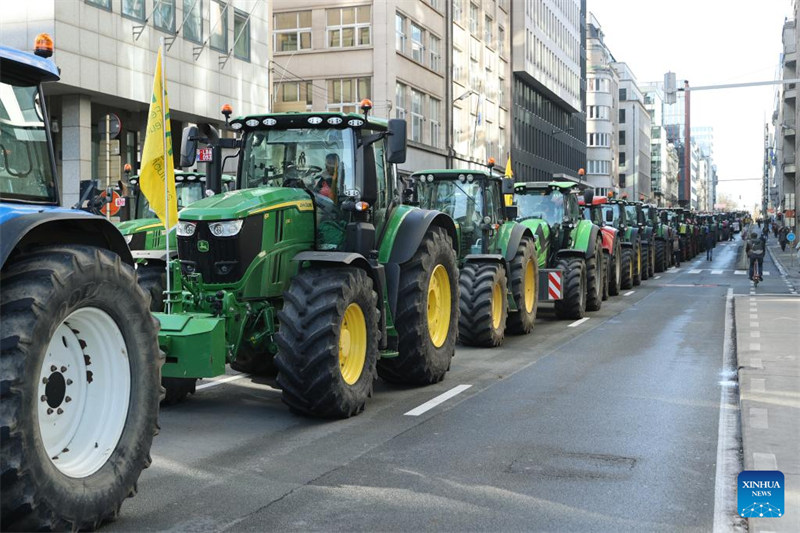 Waandamanaji wafunga barabara karibu na mkutano wa kilele wa EU?mjini Brussels