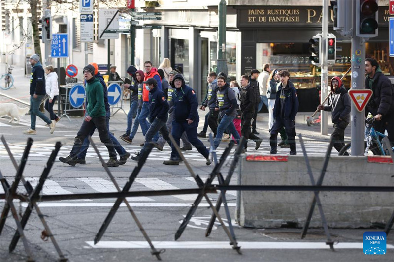 Waandamanaji wafunga barabara karibu na mkutano wa kilele wa EU?mjini Brussels