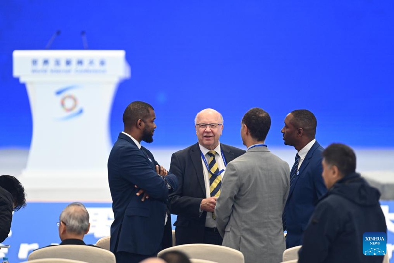Tarehe 20, Novemba, 2024, mkutano wa kilele wa Wuzhen wa Baraza la Mtandao wa Intaneti la Dunia 2024 ulifunguliwa huko Wuzhen, Mkoa wa Zhejiang wa China. (Xinhua/Huang Zongzhi)