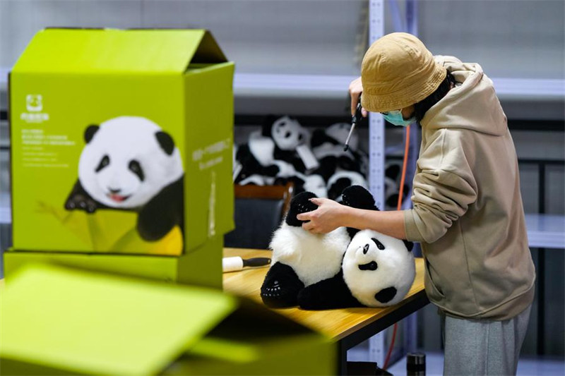 Midoli ya kibunifu ya China ya mnyama panda?yapata umaarufu kote duniani