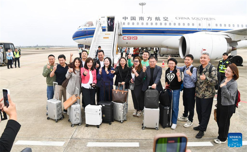 Ndege ya?C919 yafanya safari ya kibiashara kwa mafanikio kwenye Njia ya Guangzhou-Haikou