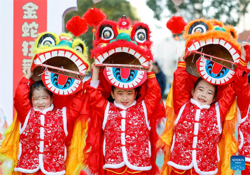 Shughuli mbalimbali zafanyika sehemu mbalimbali China kukaribisha Mwaka Mpya ujao wa?Jadi?wa China