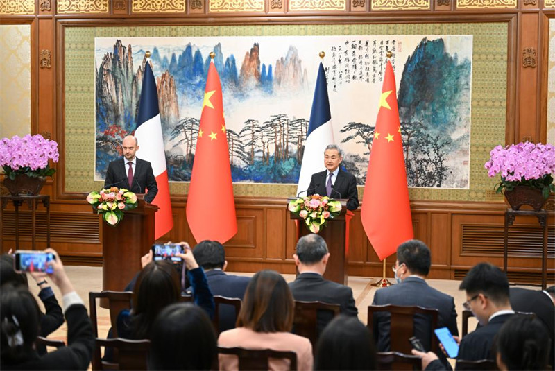 China na Ufaransa zakubaliana kuimarisha?mazungumzo katika sekta zote?na ngazi?zote