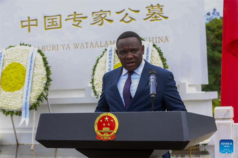 China na?Tanzania zawaomboleza?wahanga wa China katika ujenzi wa reli ya TAZARA