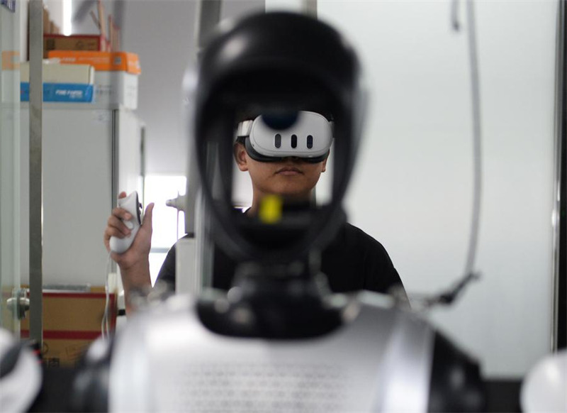 Viwanda vvya roboti vyastawi katika Mkoa?wa Guangdong kusini mwa China