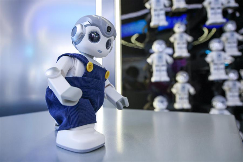 Viwanda vvya roboti vyastawi katika Mkoa?wa Guangdong kusini mwa China