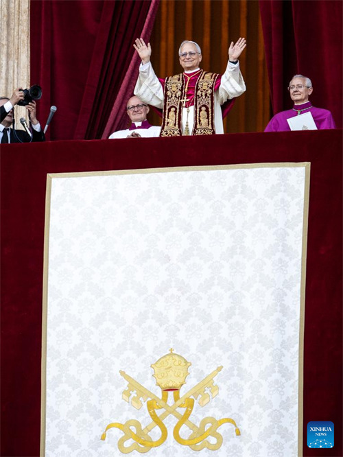Robert Francis Prevost achagualiwa?kuwa?Papa Leo XIV
