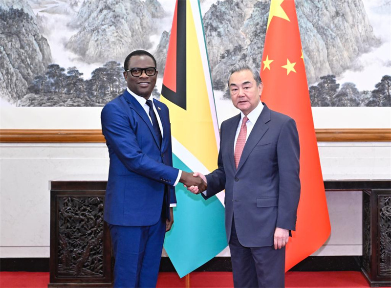 Wang Yi akutana na wageni wanaoshiriki katika mkutano wa nne wa mawaziri wa Baraza?la China-CELAC