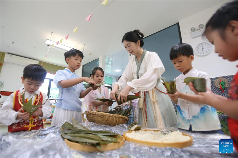 Sikukuu?ya Mashua ya Dragoni yasherehekewa kote China