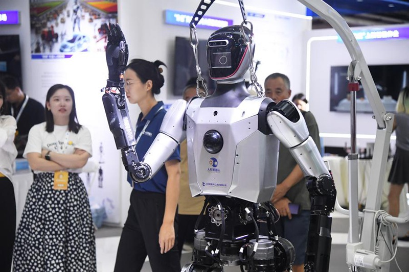 Roboti yenye umbo la binadamu ikiwa kwenye mkutano wa Roboti wa Dunia wa mwaka 2024 mjini Beijing, Agosti 21, 2024. (Xinhua/Ren Chao)
